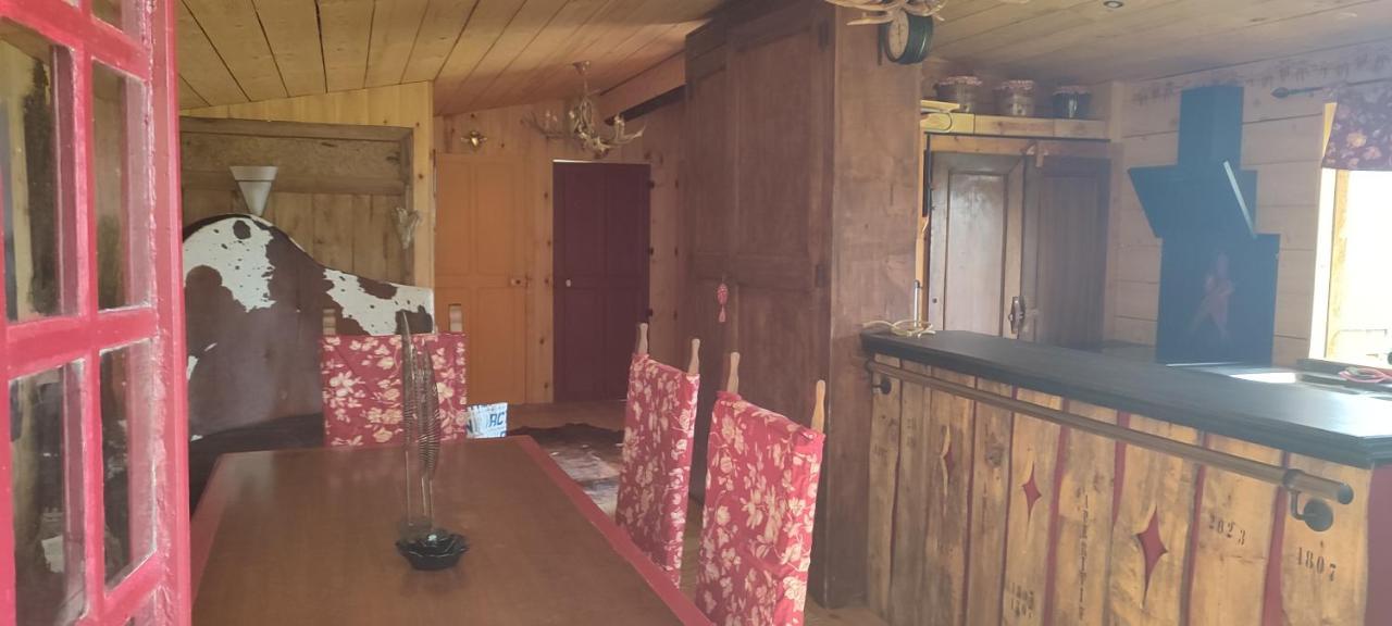 Domaine Le Lanis "Cabane De Pauline" Saint-Girons  Eksteriør billede